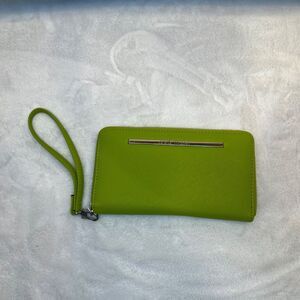 Steve Madden Women's Green Wallet
